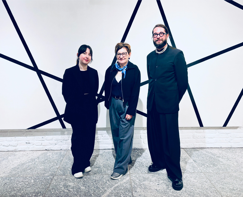 naukowcy podczas konferencji