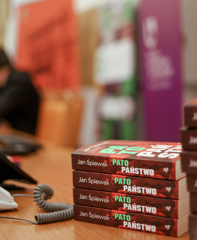 książki Patopaństwo