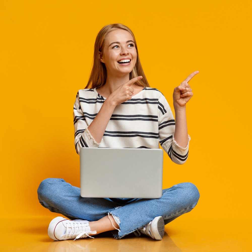 Dziewczyna z komputerem