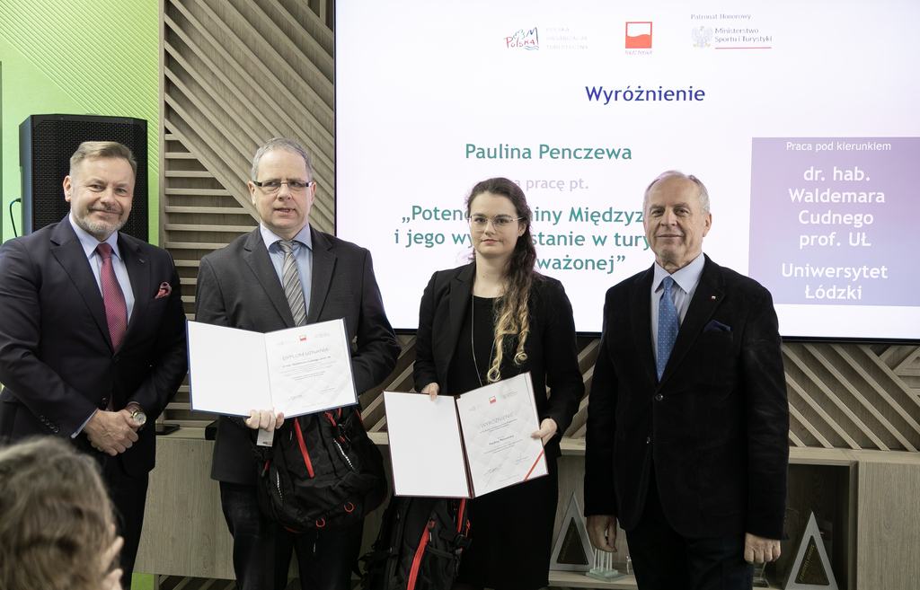 Pani mgr Paulina Penczewa, została wyróżniona w konkursie na Najlepszą Pracę Magisterską „Teraz Polska Turystyka"