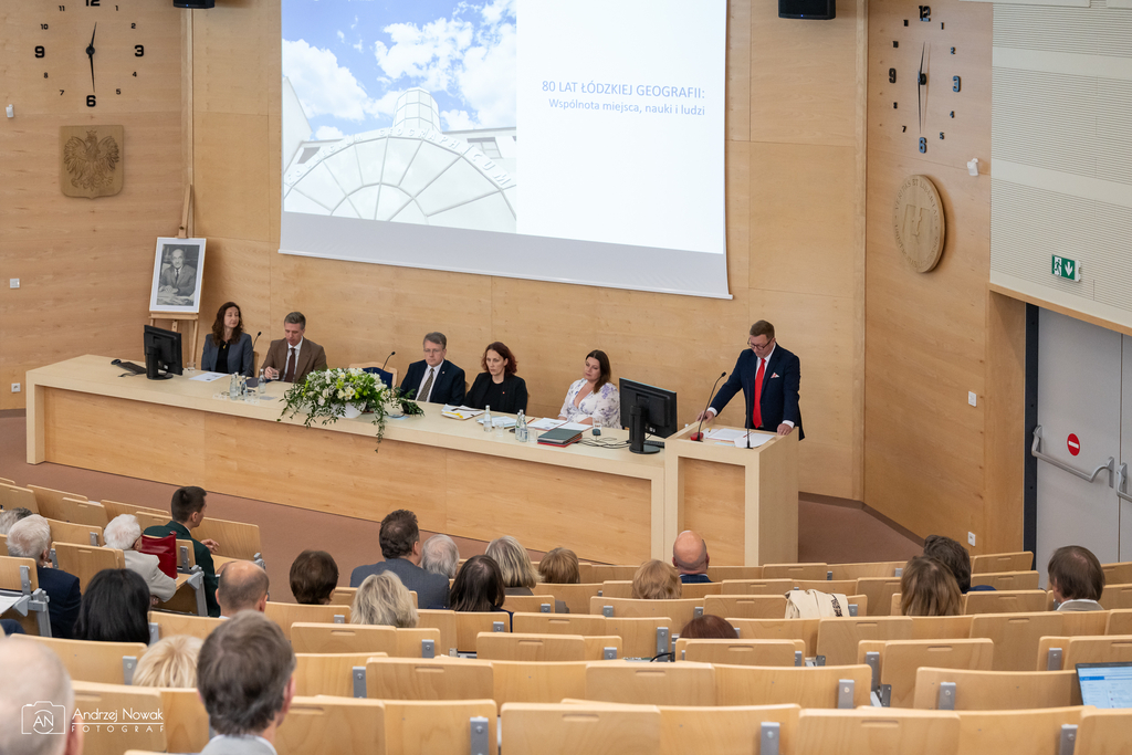 80 lat łódzkiej geografii