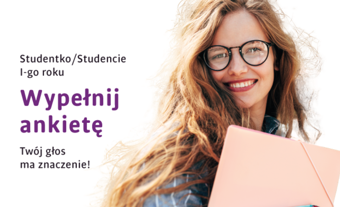 uśmiechnięta dziewczyna