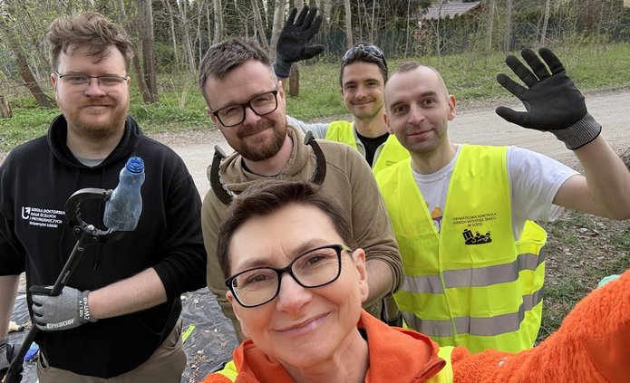 Zespół pracujący nad pierwszą morfologią