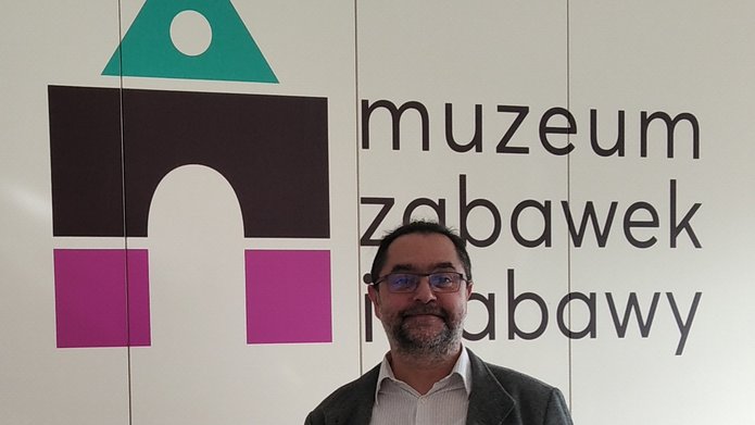 dr Kasprzyk_Muzeum Zabawek