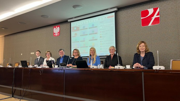 Paneliści konferncji.