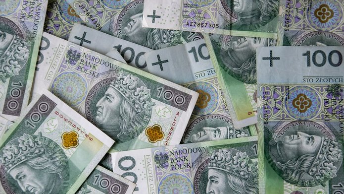 banknoty polskie o nominale 100 zł