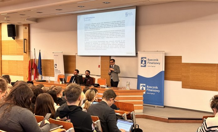 spotkanie z rzecznikiem finansowym