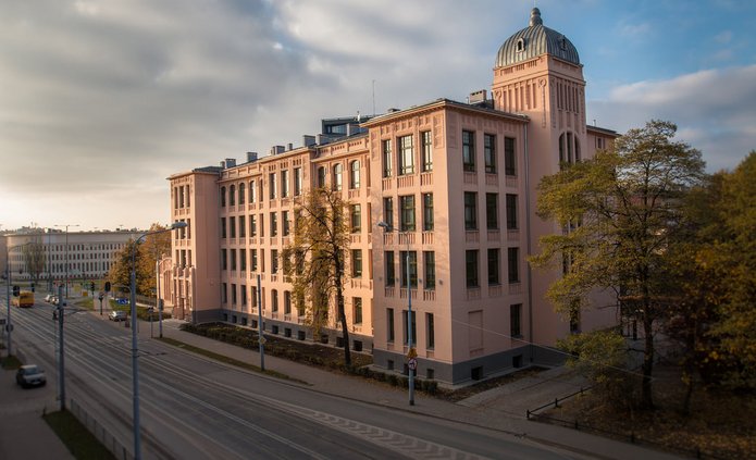 Budynek rektoratu UŁ