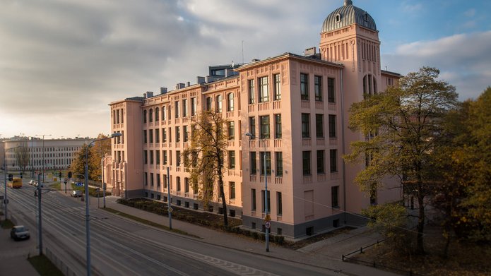 Budynek rektoratu UŁ