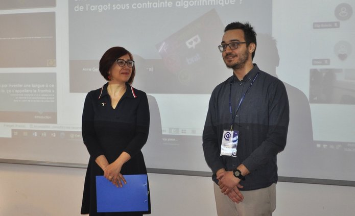 dr hab. Agnieszka Woch prof. UŁ i Mateusz Patalan na konferencji „Langue et Culture sur l'Internet”