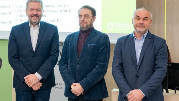 wręczenie dyplomów laureatom konkursu „Najlepszy wykładowca WNG” w roku 2024