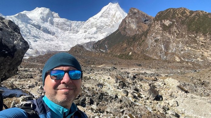 Oddział Łódzki PTG zaprasza na prelekcję prof. Włodzimierza Pawlaka – Trekking (prawie) „Dookoła Manaslu”, czyli przygody geografa w Himalajach.