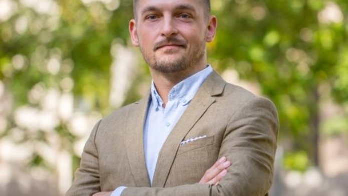 Dr Sebastian Latocha