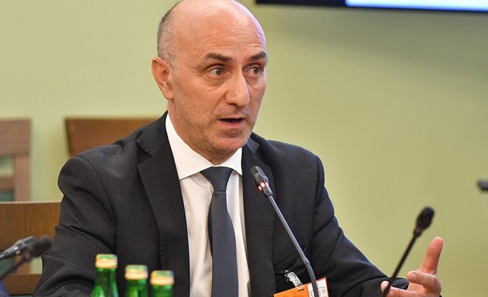 prof. M. Kłusek