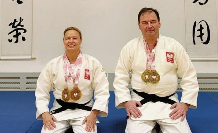 Osoby reprezentujące UniLodz - Leszek Piąstka i Anna Jagiełło