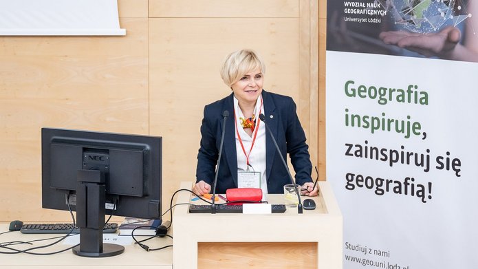23 kwietnia 2026 mija 10. rocznica śmierci Profesora Stanisława Liszewskiego - wybitnego geografa, współtwórcy łódzkiej szkoły geografii turyzmu i geografii miast, Rektora Uniwersytetu Łódzkiego. 