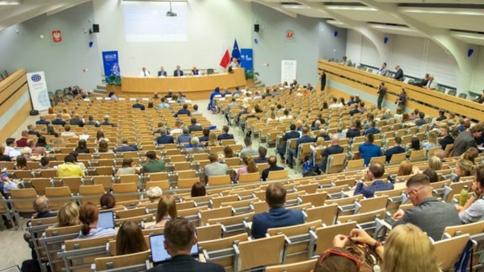 Sala obrad kongresu politologii
