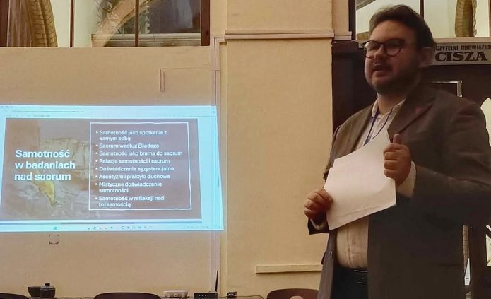 Kamil Ludwiczak na konferencji