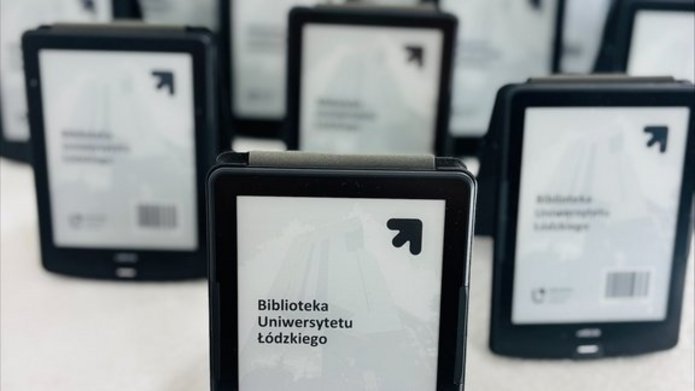 Czytniki ebooków