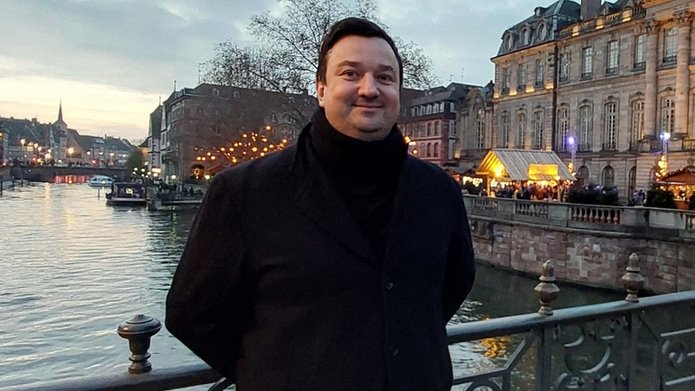 prof. Łukasz Szkopiński