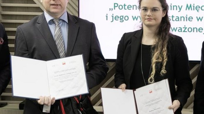 Pani mgr Paulina Penczewa, została wyróżniona w konkursie na Najlepszą Pracę Magisterską „Teraz Polska Turystyka"