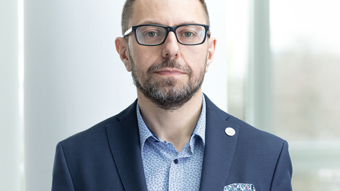 prof. Rafał Zarębski