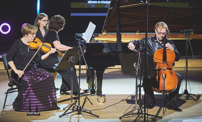 Zespół Vivo Trio podczas koncertu