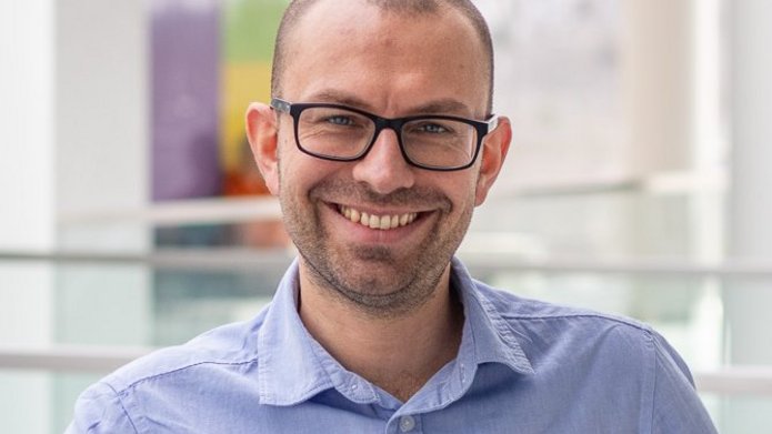 dr Marek Molenda