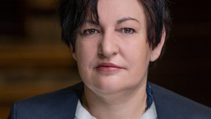 Prodziekan ds. studiów niestacjonarnych, podyplomowych i współpracy z zagranicą dr hab. AnetaPawłowska, prof. UŁ
