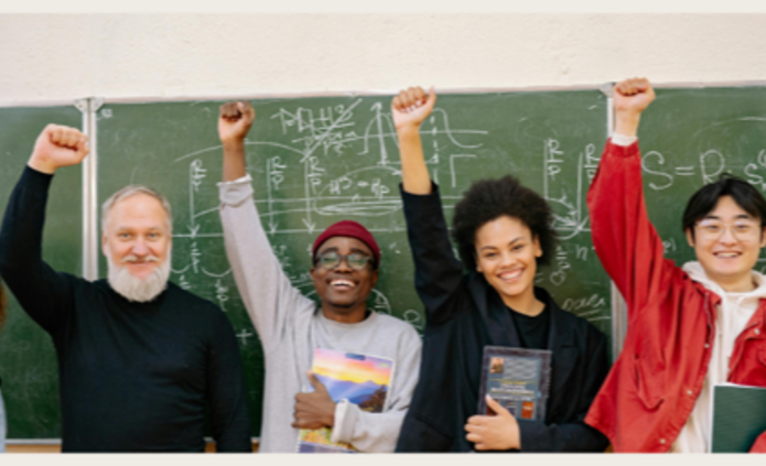 młodzi weseli ludzie