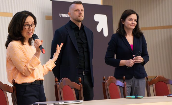 Prodziekan prof. Agnieszka Łowczanin z pełnomocnikami dziekana