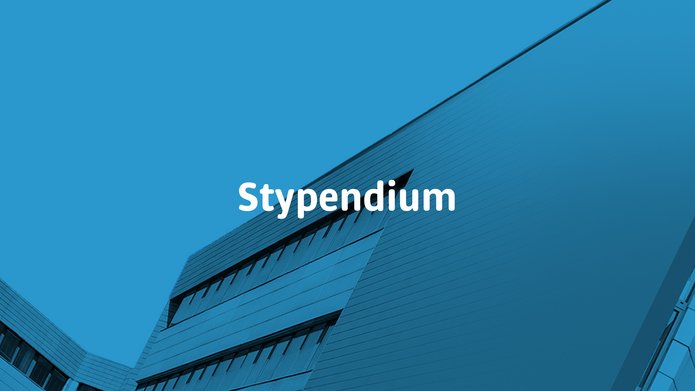 Napis Stypendium na niebieskim tle