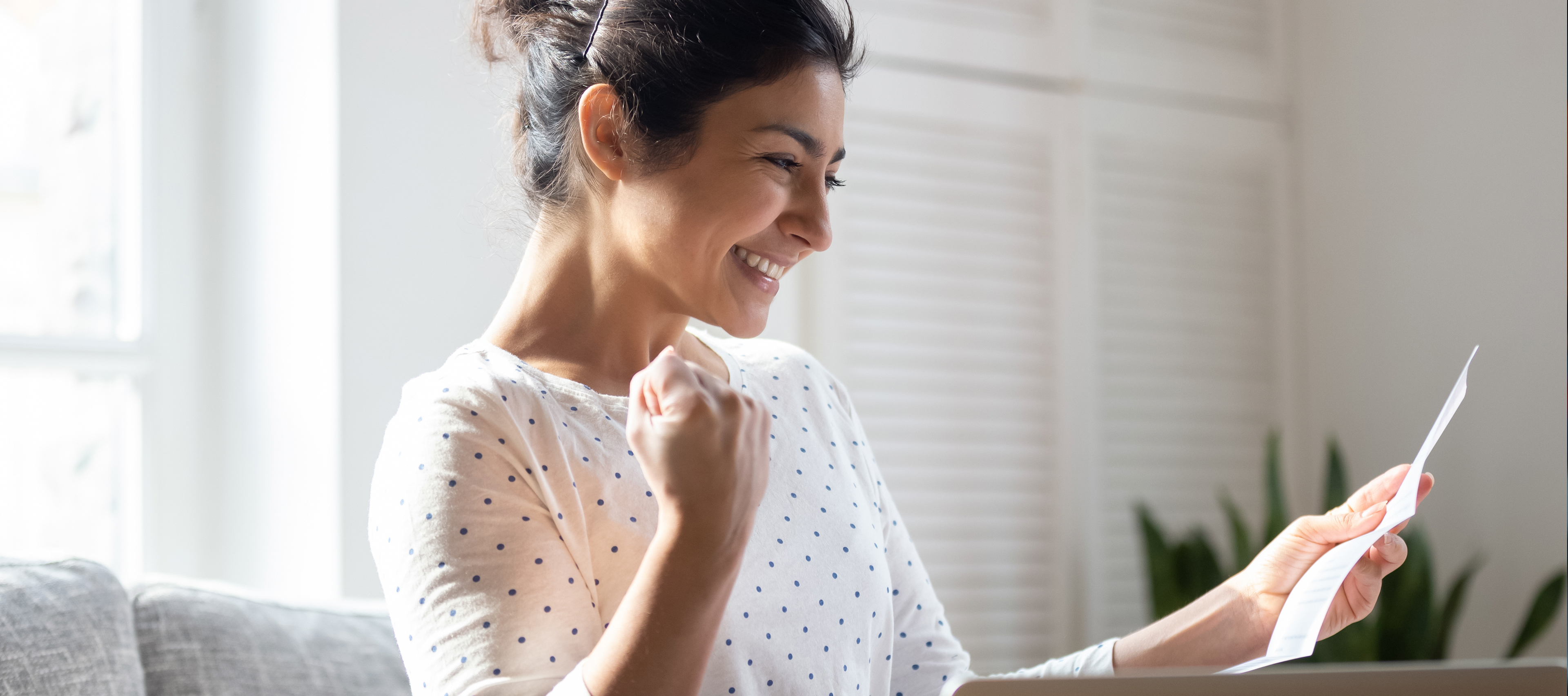 radosna mina na widok listu