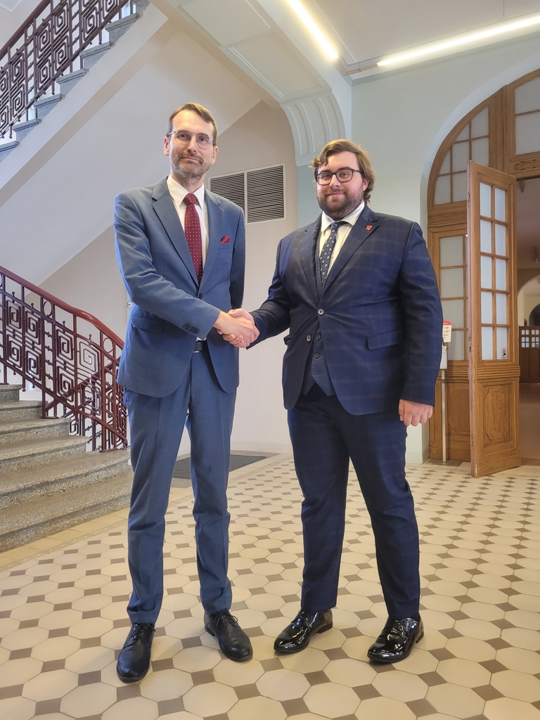 Rektor UŁ i inż. Paweł Żaboklicki