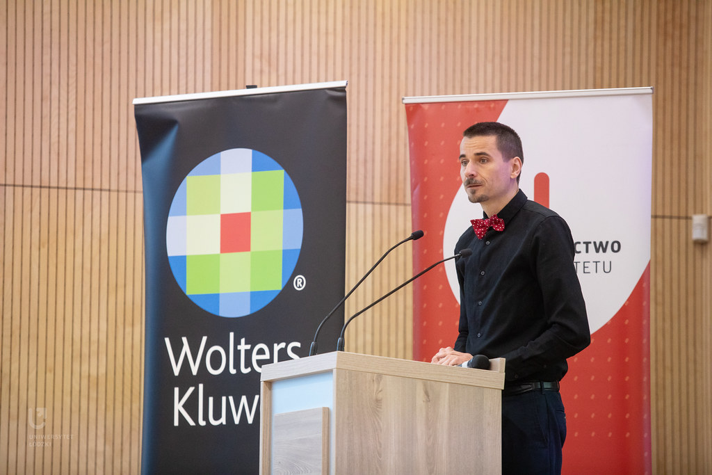 Prof. Krzysztof Pabis